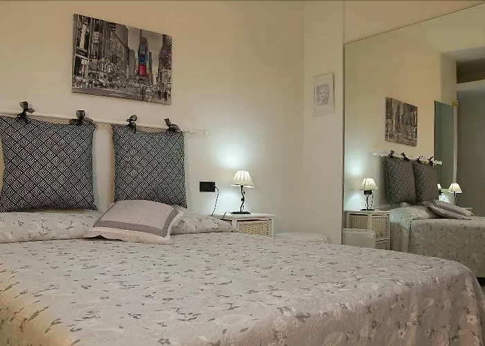 לינה וארוחת בוקר Grace 3*